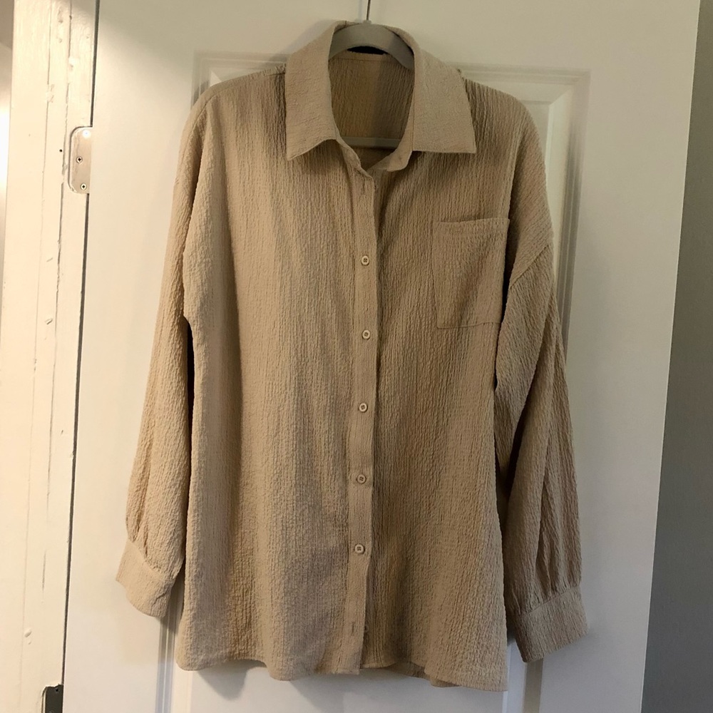 Pretty Little Thing long sleeve blouse, size Large